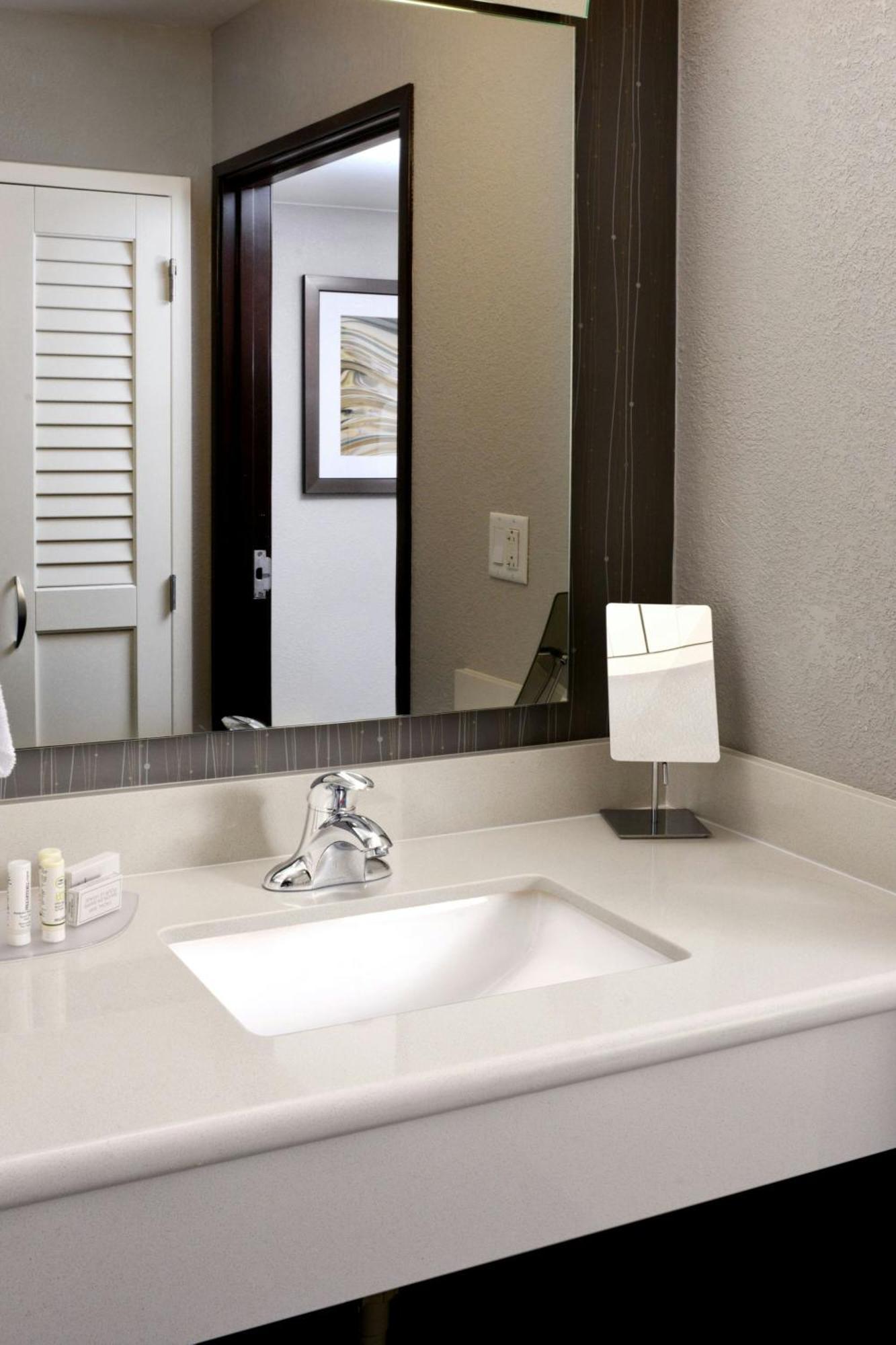 Courtyard By Marriott Houston Northwest Hotel Exterior photo