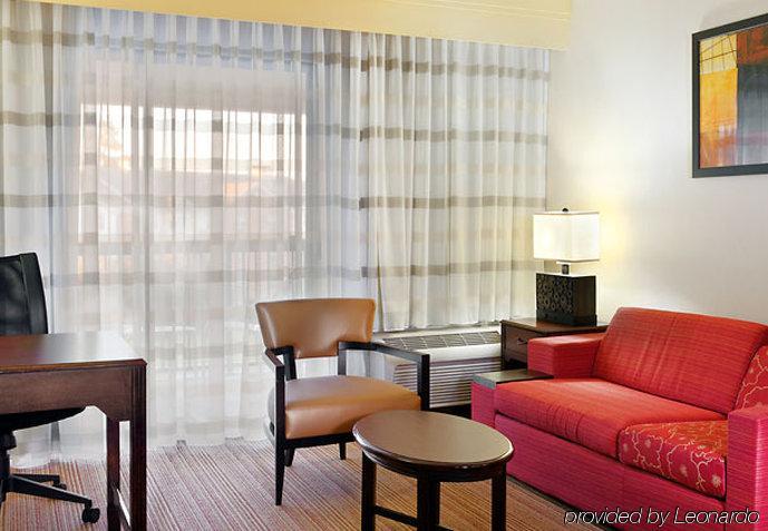 Courtyard By Marriott Houston Northwest Hotel Exterior photo